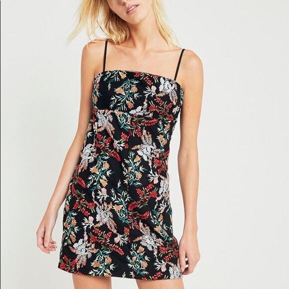 Urban Outfitters UO Embroidered Ponte Straight Neck Mini Dress XS - Picture 1 of 13